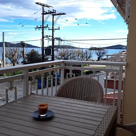 Dimado Appartement Néa Péramos