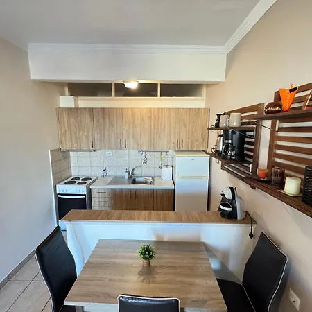 Dimado Apartman Néa Péramos